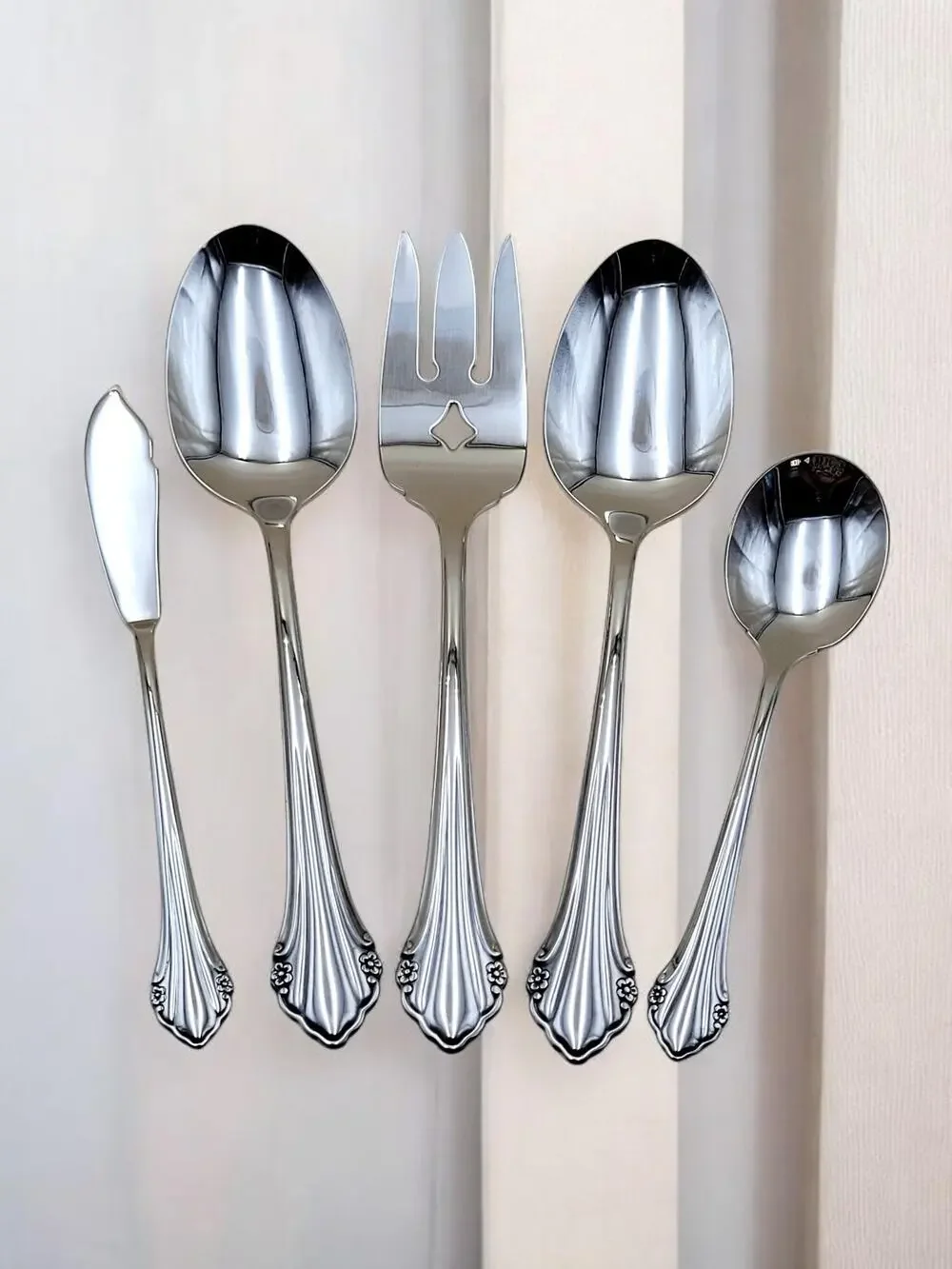 Oneida Stainless BITTERSWEET / REPOSE 5 Pcs Serving USA Flatware NEW